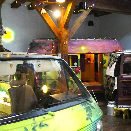 Urban Van Glamping Riga Bagian luar foto