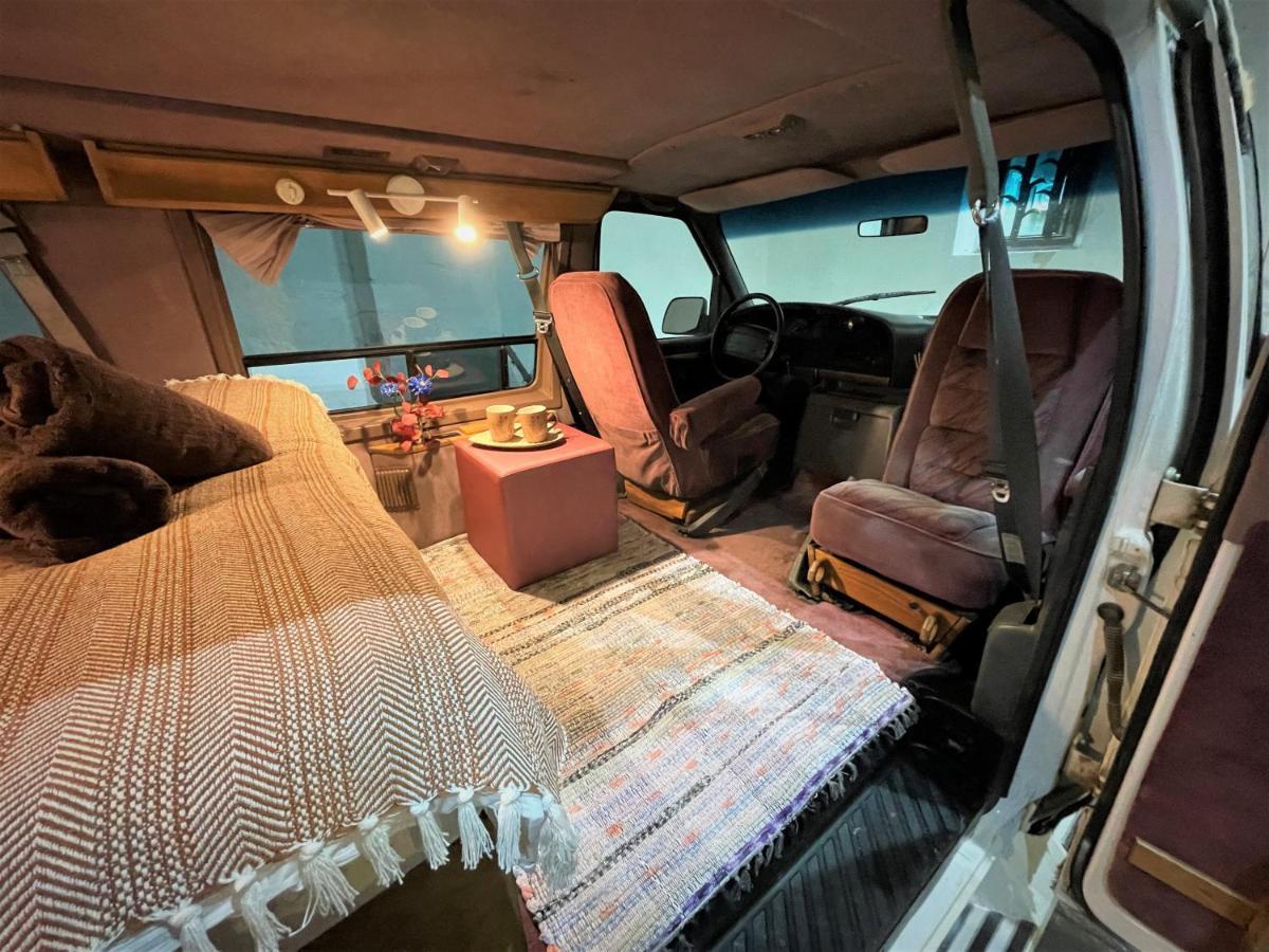 Urban Van Glamping Riga Bagian luar foto