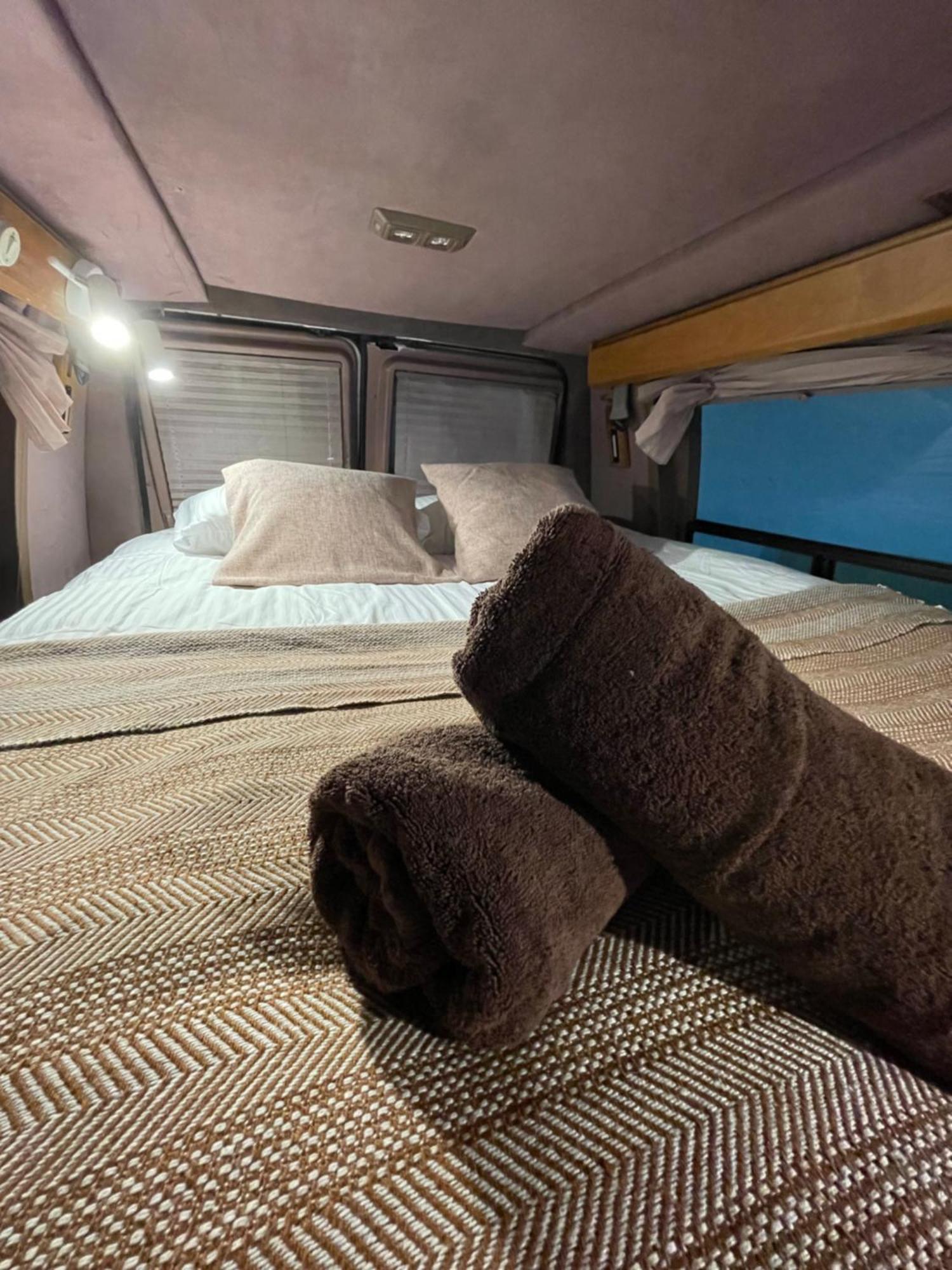 Urban Van Glamping Riga Bagian luar foto