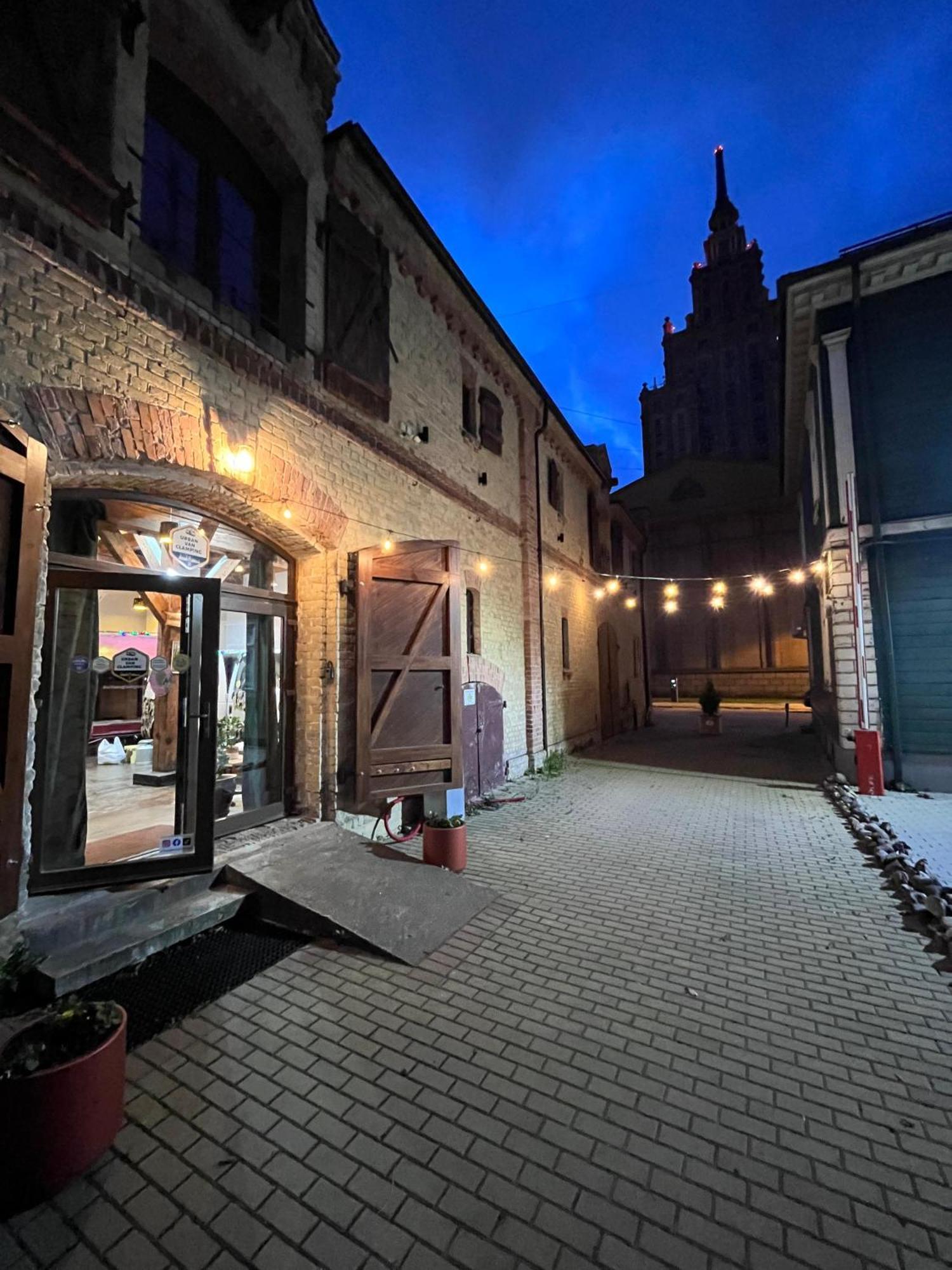 Urban Van Glamping Riga Bagian luar foto
